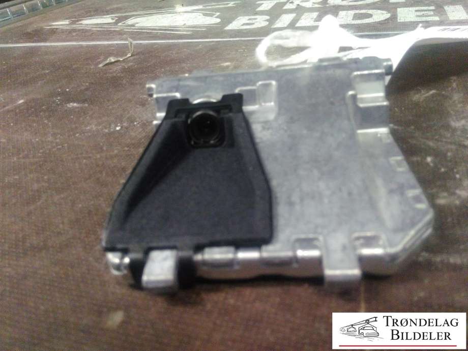 Parkeringskamera foran til Ford Mondeo 2011-2014 (Type IV, Fase 2)  (BS7T-19H406-AF|)