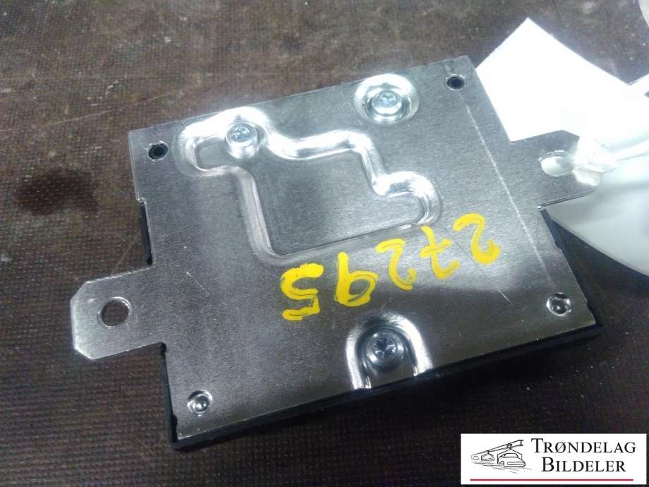 Styreenhet drivstoffpumpe til Mercedes G-Wagen 1990-->> (W463) (W463) (A 000 900 22 18|)