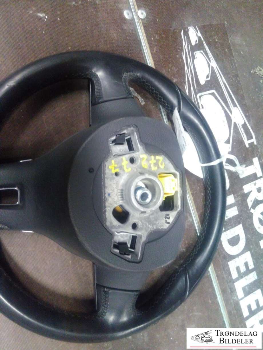 Ratt til VW Passat 2011-2015 (B7) (B7) (3C8 419 091 BE|5N0 880 201 F|)