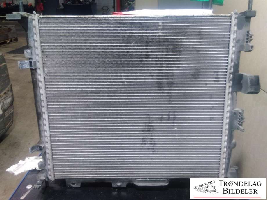 Radiator (manuell gir) til Nissan NV200 2010-2019 (21410BJ40A|)