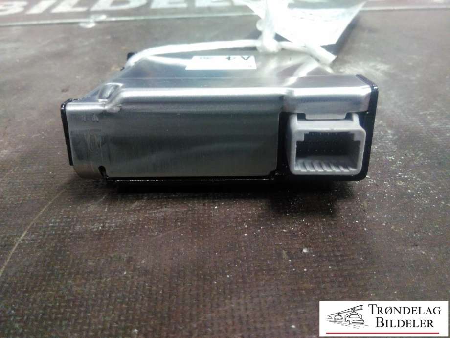 Kamera til Toyota Prius 2016-2023 (Type IV) (combi) (combi) (TOYOTA|8646C-47033|036500-8781|)