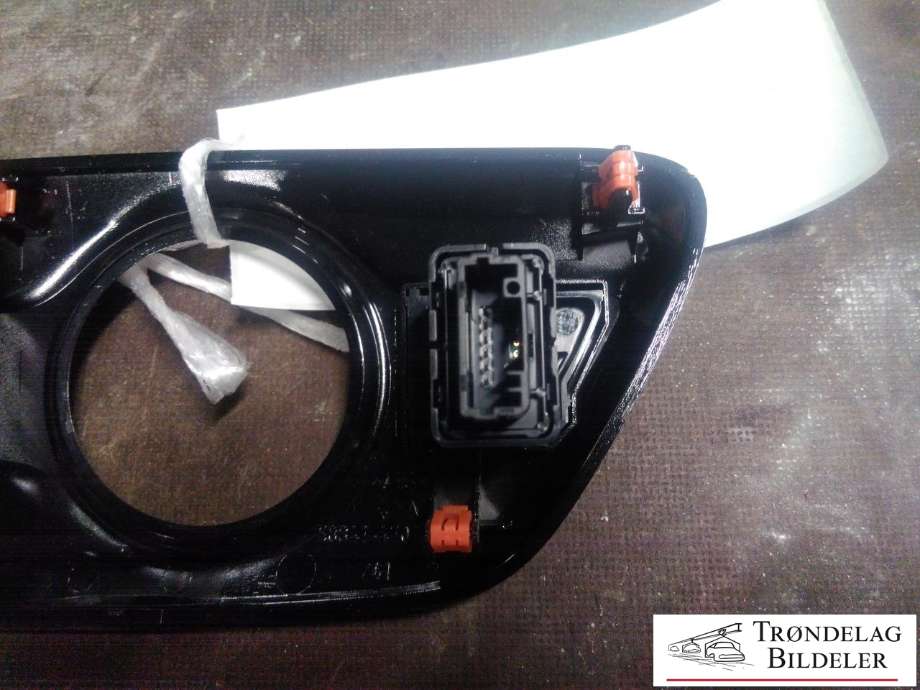 Bryter elektrisk håndbrekk/parkbrems til Toyota Prius 2016-2023 (Type IV) (combi) (combi) (8401047320|)