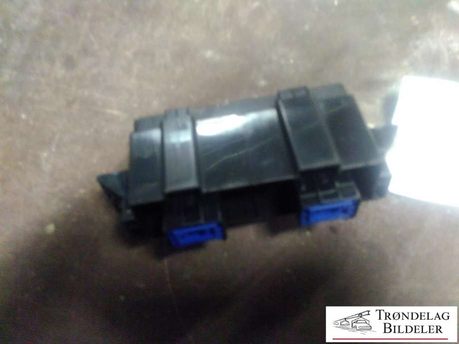Bryter setevarme til Toyota Prius 2016-2023 (Type IV) (combi) (combi) (8475147080|8475147090|)
