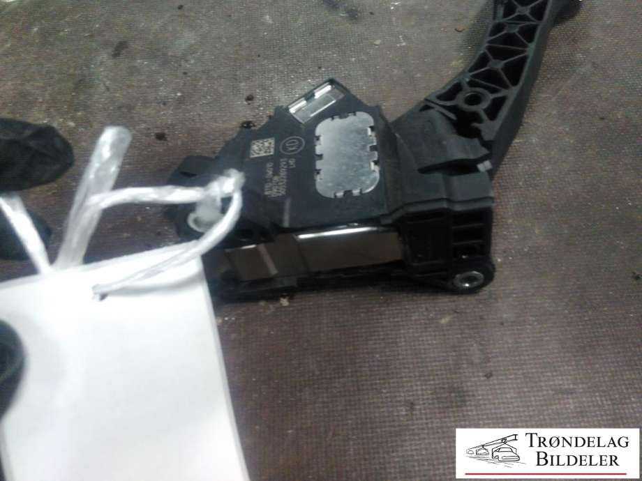 Pedal gass til Toyota RAV4 2009-2013 (Type III, Fase 2) (78110-0W010|)