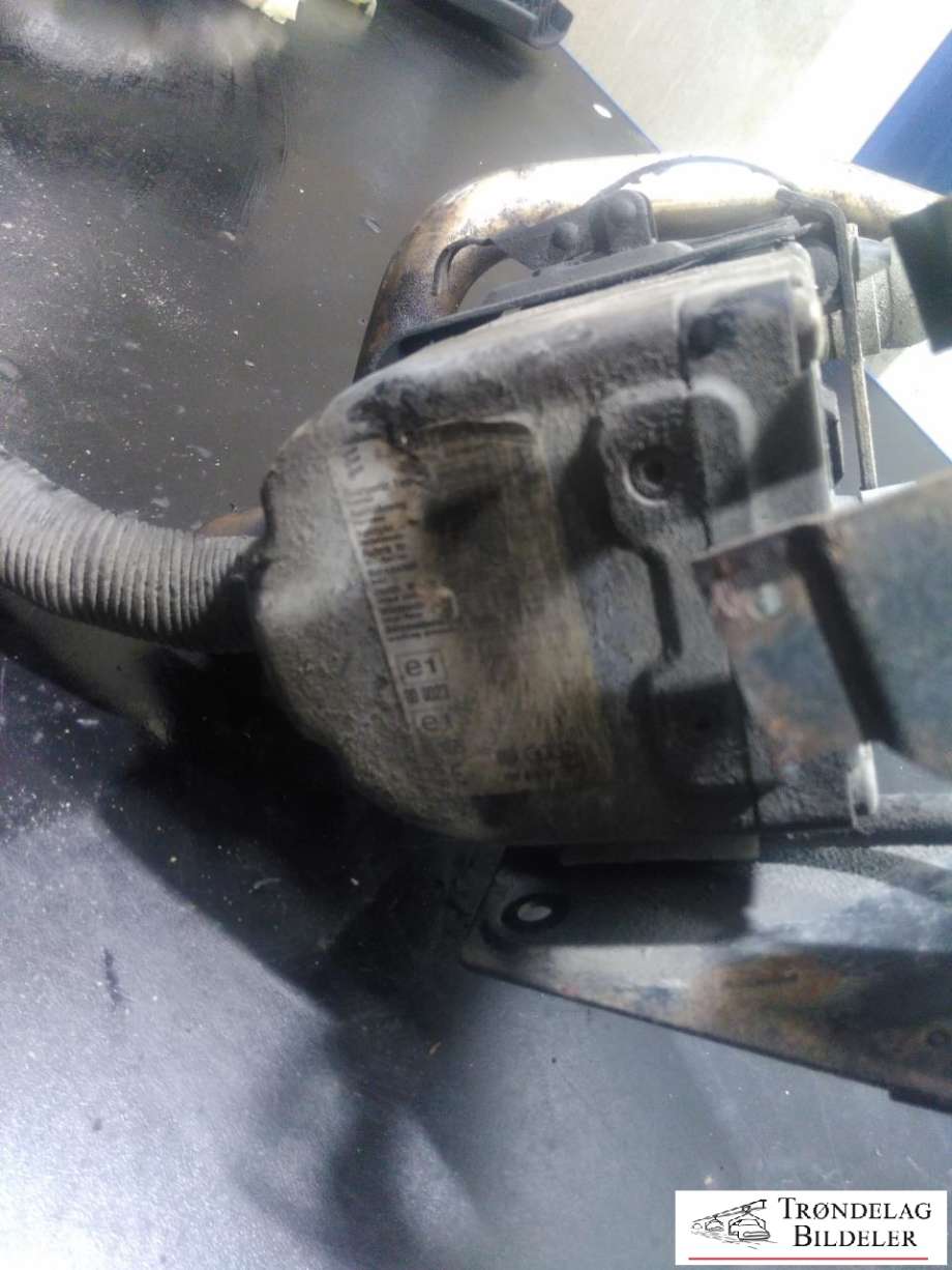 Dieselvarmer til VW Transporter / Caravelle 1990-2003 (T4) (T4) (EBERSPÄCHER|7D1815071|)