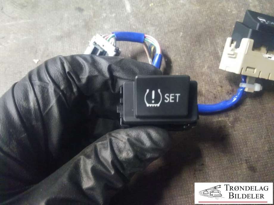 Bryter diverse til Subaru Levorg 2015-2019  (83211VA010|)