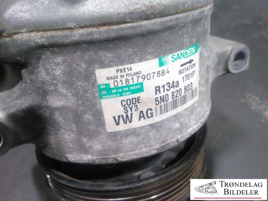 Aircondition kompressor til Audi A3 2009-2012 (Type II, Fase 2)  (SANDEN|5Q0820803F|5Q0820803K|890632| ACP634|5Q0820803D|5Q0820803J|5Q0820803G|1K0820803A|1K0820803B|1K0820803H|1K0820803K|1K0820803L|1K0820803M|1K0820803F|1K0820803G|1K0820803J|1K0820803N|1K0820803P|1K0820803Q|1K0820803S|5K0820803|5K0820803A|5K0820803B|5K0820803C|5K0820803D|5K0820803E|5K0820803F|5K0820803G|5K0820803H|5K0820803J|5K0820803K|5N0820803|5N0820803A|5N0820803B|1K0 820 859 F|1K0 820 859 S)