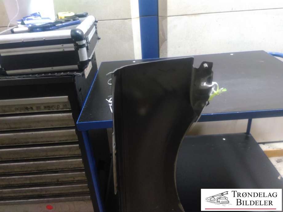 Skjerm venstre foran til Land Rover Range Rover Sport 2005-2013  (ASB790030|5H3216005BA|)