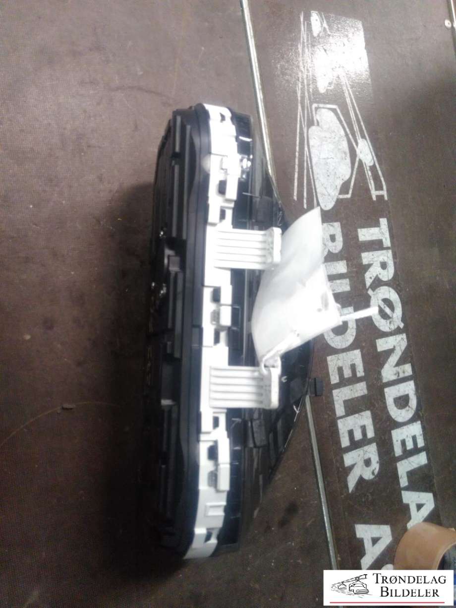 Instrumentpanel til Kia e-Soul 2019-->> (Type III)  (94013-J2730|11004-542100Q|)