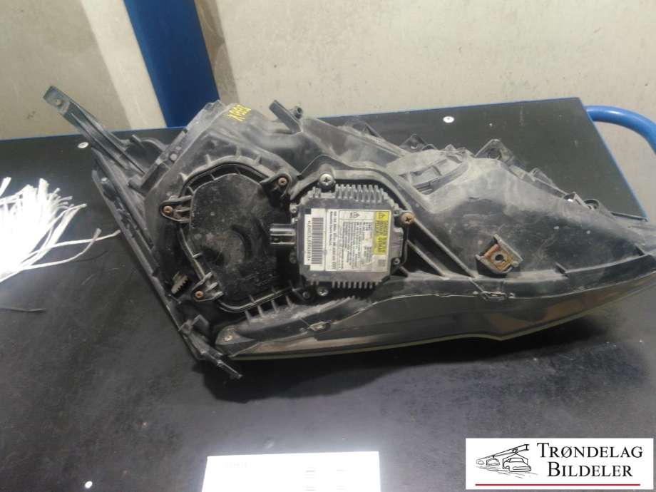 Frontlykt venstre xenon til Honda CR-V 2007-2012 (Type III)  