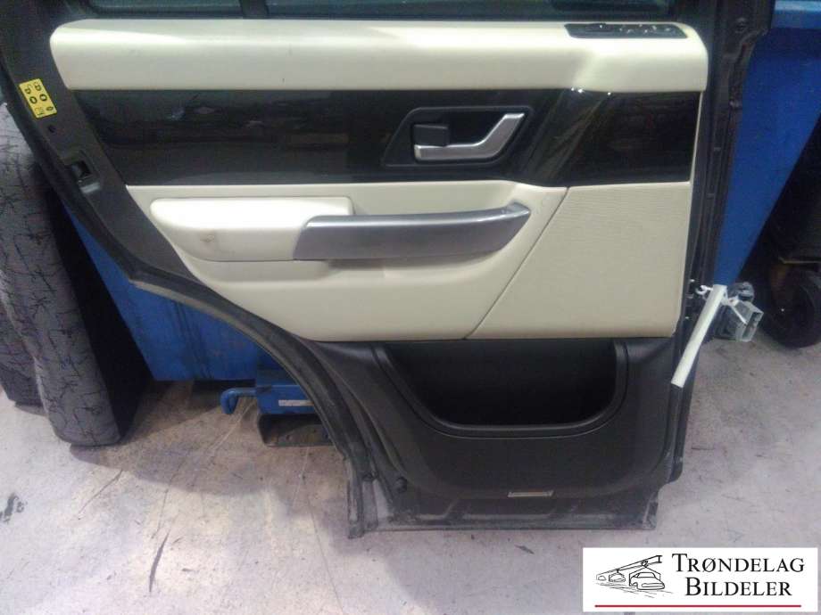 Dør venstre bak til Land Rover Range Rover Sport 2005-2013  (BFA790090|)