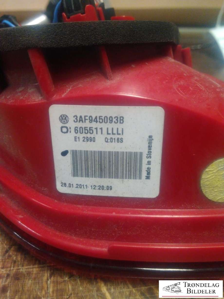 Baklykt høyre indre til VW Passat 2011-2015 (B7) (B7) (3AF945094C|)