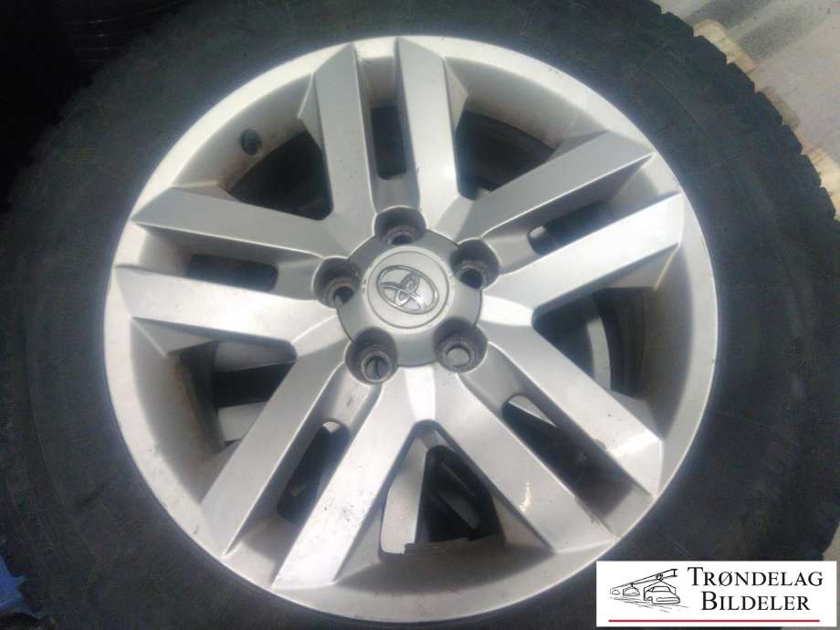 Hjulsett aluminium vinter til Toyota RAV4 2009-2013 (Type III, Fase 2) (NANKANG|225/65R17 5X114.3 65JX17 ET45? CB60.1MM|5-6 MM MØNSTERDYBDE|PROD: 19-19)