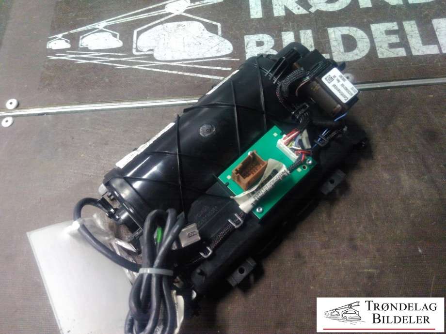 Bilstereo navigasjon skjerm til Peugeot 3008 2009-2016 (Type I)  (98 006 850 ZD|)