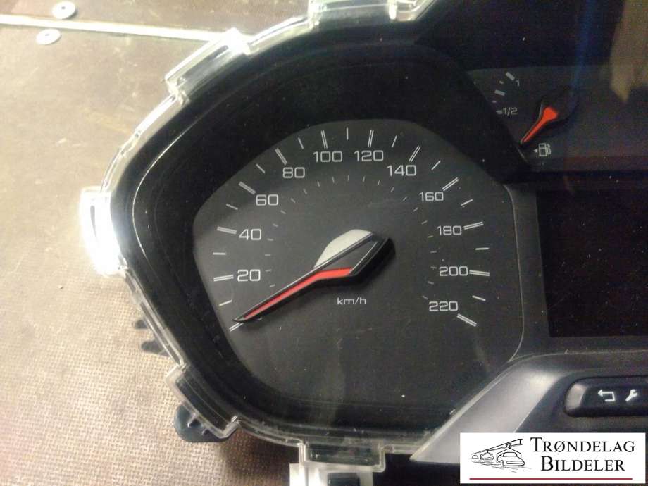 Instrumentpanel til Peugeot Partner 2019-->> (Type III)  (983809468000|)