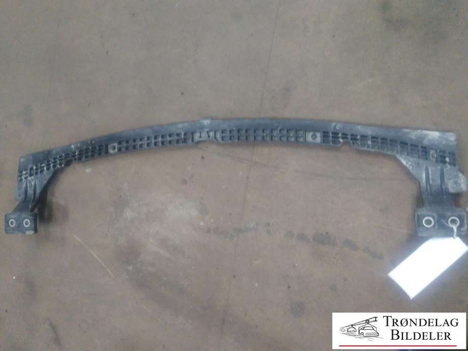 Frontplate nedre til MG MG5 2022-->>  (11047124|)