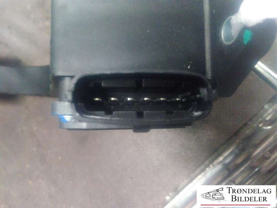 Pedal gass til MG MG5 2022-->>  (F01R0X137|300699|)