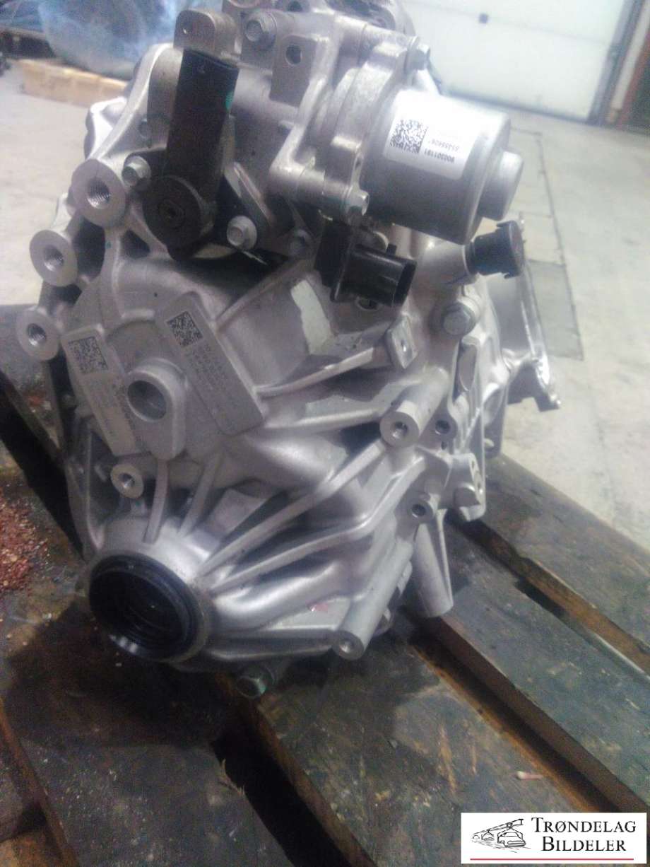 Motor elbil foran til MG MG5 2022-->>  (TZ204XS1152|A121C20A10067110|)