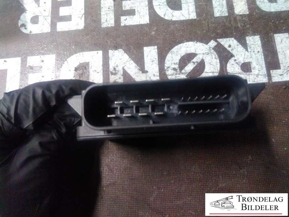 Styreenhet elektrisk parkbrems (EPB - Electric Parking Brake) til BMW X3 2010-2017 (F25) (F25) (EB685084601|32620247-A|)