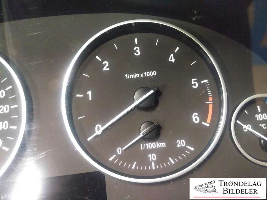 Instrumentpanel til BMW X3 2010-2017 (F25) (F25) (BMW|9 232 890|2379488-12|62 10 6 843 041|62 10 8 794 196|)