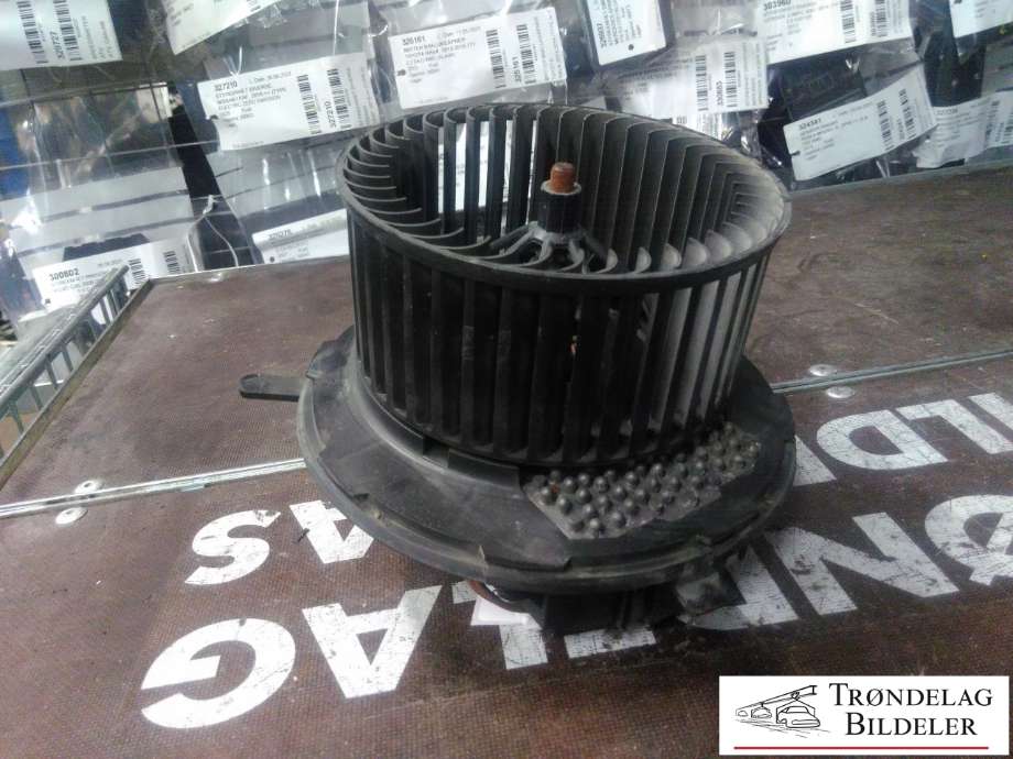 Varmeapparat motor til Škoda Yeti 2009-2013 (Fase 1)  (3C1 820 015N|CZ016060-0866|)