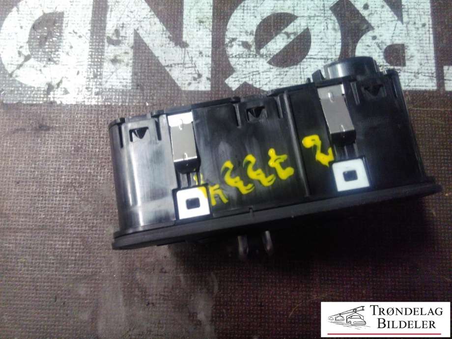 Bryter lys til Audi A3 2012-2016 (Type III, Fase 1)  (8V0941531AE|8V0941531L|8V0941531AE 5PR)