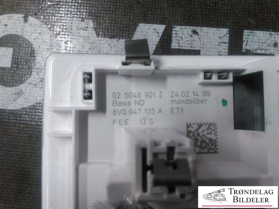 Taklyspanel til Audi A3 2012-2016 (Type III, Fase 1)  (8V0 947 135 A|)