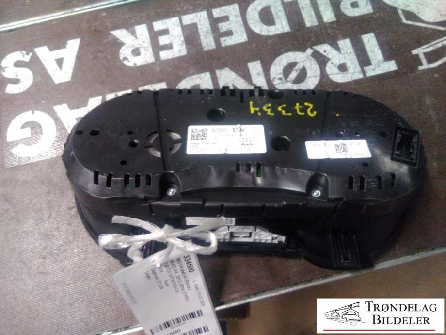 Instrumentpanel til Audi A3 2012-2016 (Type III, Fase 1)  (8V0 920 870 H|)