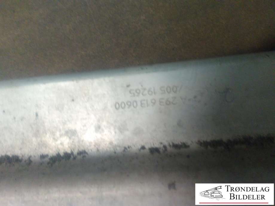 Batterikasse/feste til Mercedes EQC 2019-->>  (A2936130500|)