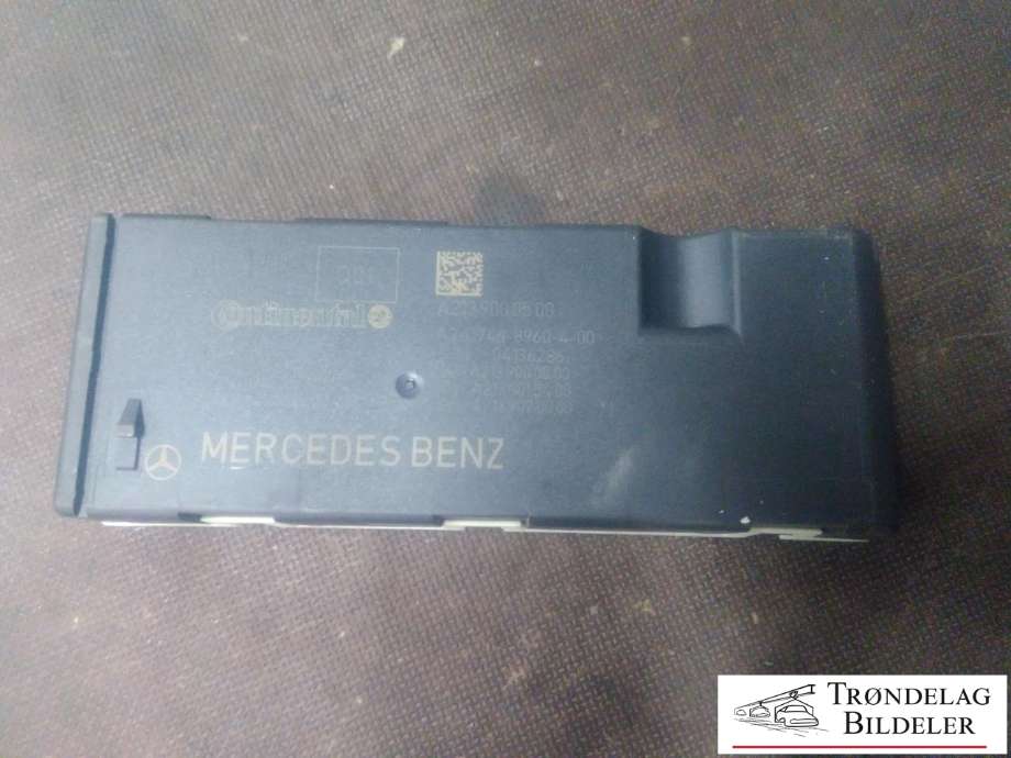 Styreenhet elektrisk bakluke til Mercedes EQC 2019-->>  (|A2139000500)