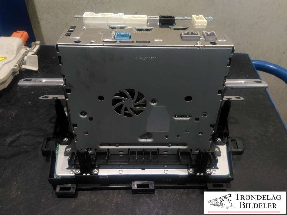 Bilstereo navigasjon til Toyota Prius 2009-2016 (Type III) (COMBI) (COMBI) (8612047400|)