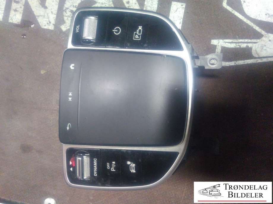 Bilstereo diverse til Mercedes EQC, 2019-->>  (A2539003604)