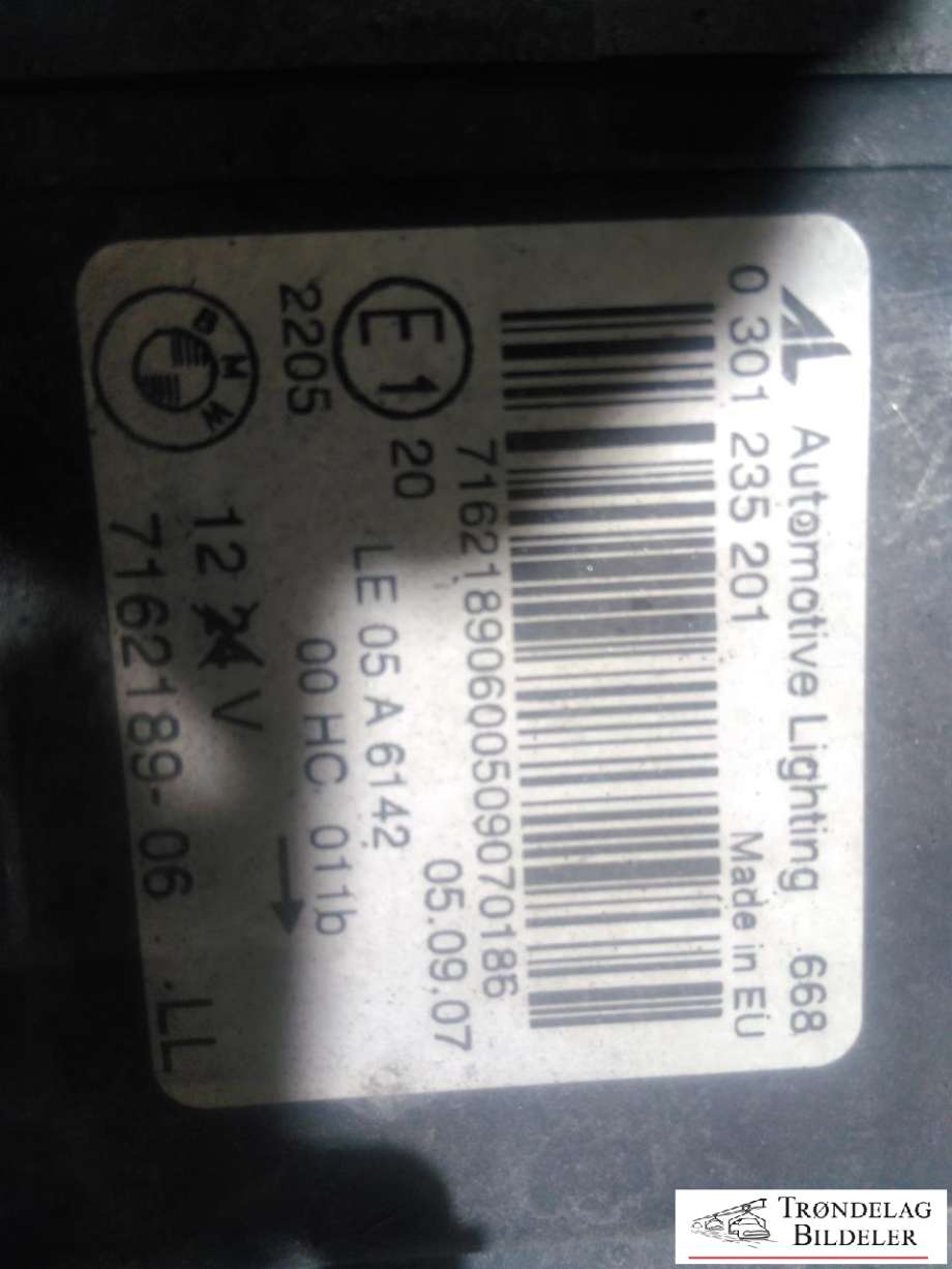 Frontlykt venstre halogen til BMW X3 2007-2010 (Fase 2) (E83) (E83) (63 12 7 162 189|)