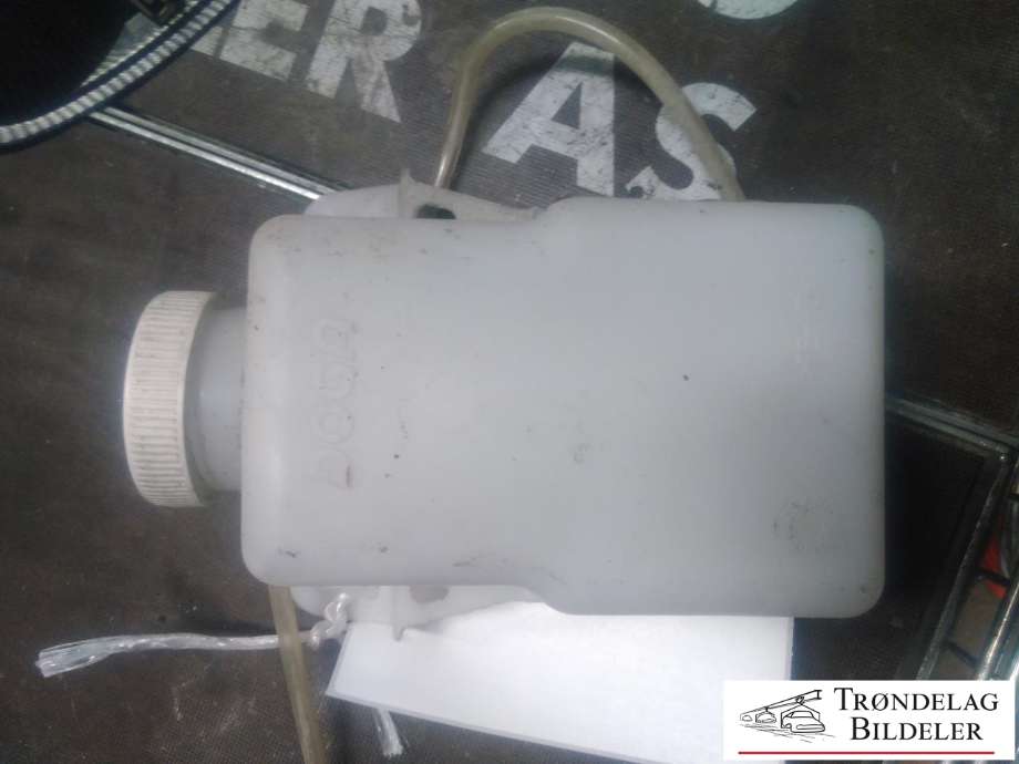 Spylertank foran til Mopedbil Ligier JS60 0-->>  (23110772001|249351292|)