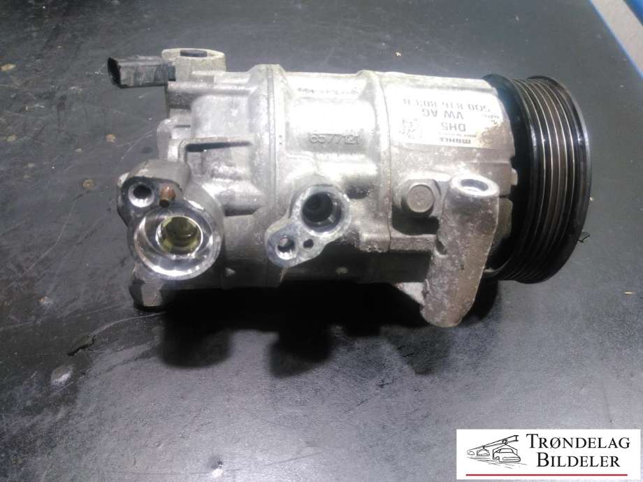 Aircondition kompressor til Škoda Octavia 2017-2020 (Type III, Fase 2) (890607|5Q0 816 803 D|5Q0816803|5Q0816803B|5Q0816803C|5Q0816803D|5Q0816803H|5Q0816803J|5Q0816803Q|5Q0820803P|5Q0 820 803 Q)