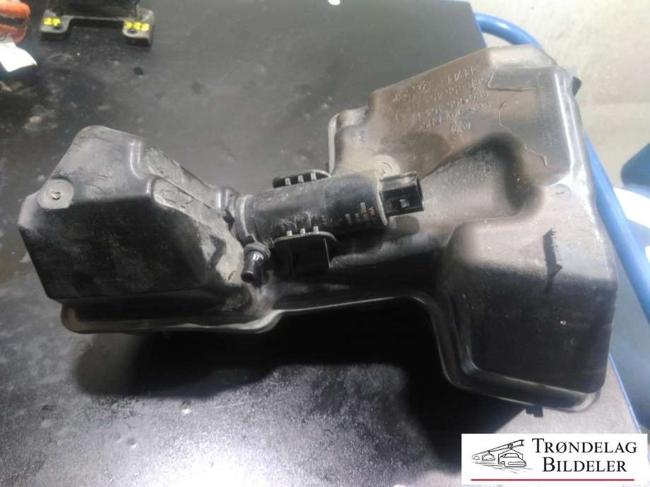 Spylertank til VW Golf VII 2017-2020 (Fase 2)  (5G0955453M|)