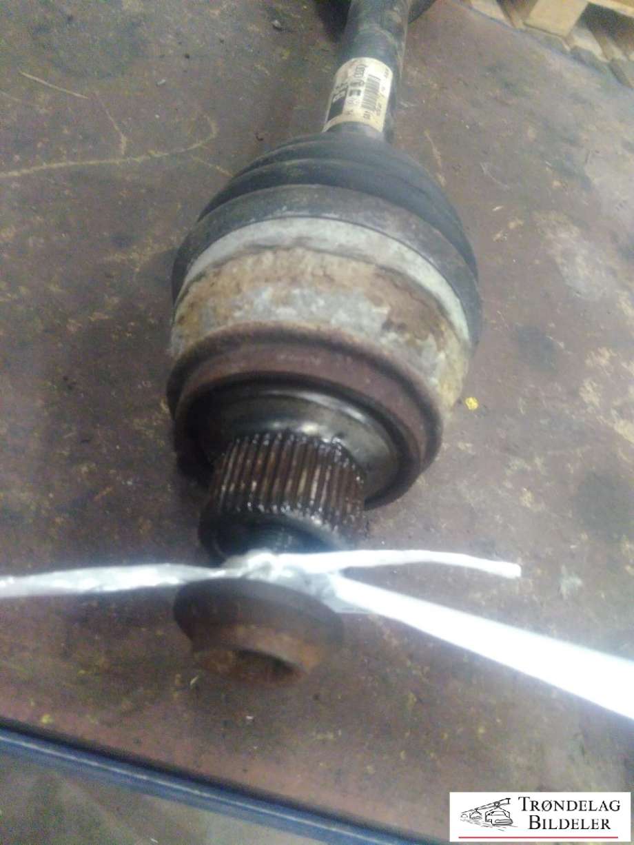 Drivaksel høyre foran, diesel/automat til Audi A6 2014-2018 (Type IV, Fase 2) (C7) (C7) (4G0407271F|)