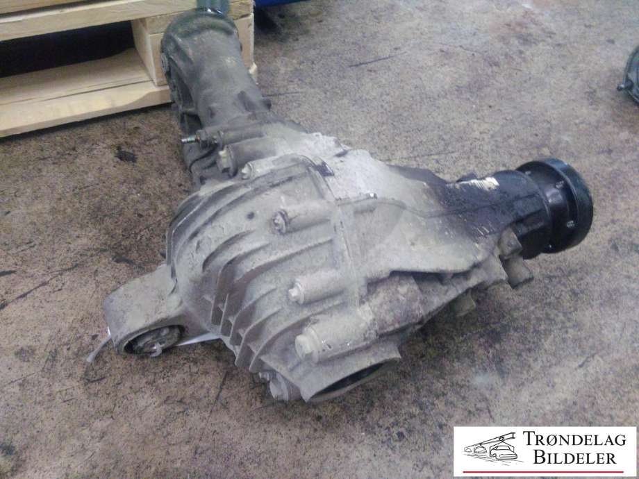 Kardang klokke foran til Mercedes ML 2011-2015 (Fase 1) (W166) (W166) (A1663300200|)