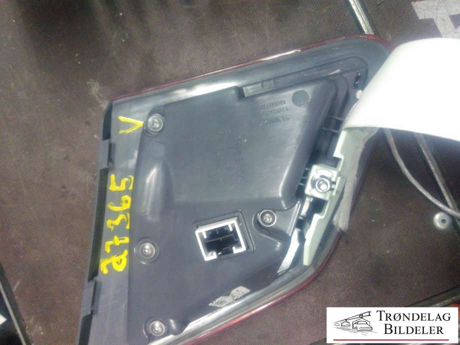 Baklykt venstre indre til Mercedes B-Klasse, electric drive 2014-2018 (W242) (W242) 