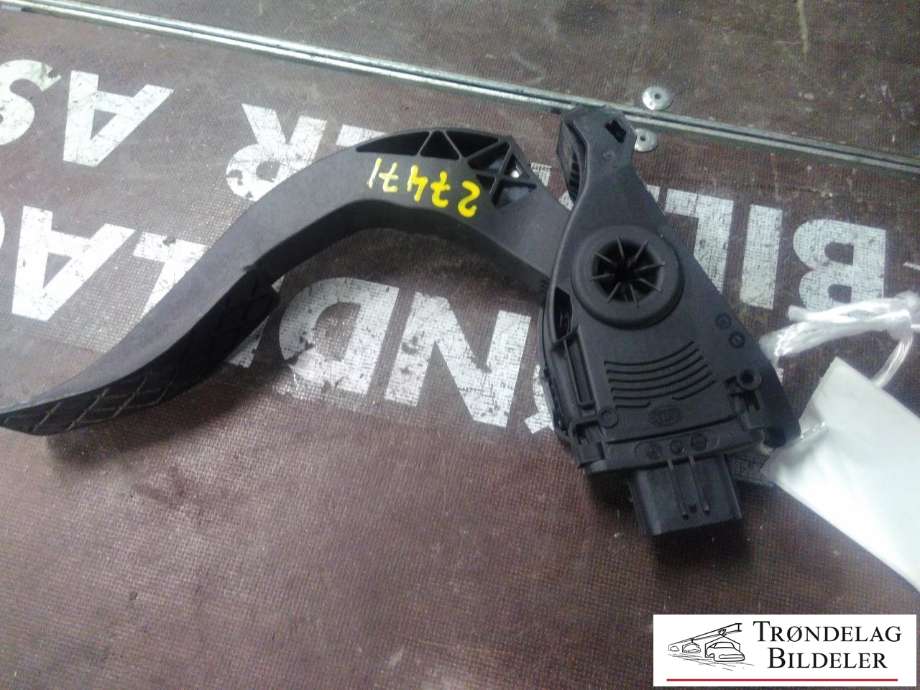 Pedal gass til Audi A6, Allroad 2012-2014 (Type III, Fase 1) (C7) (C7) (8K1 723 523 A|6PV 009 505-21|)