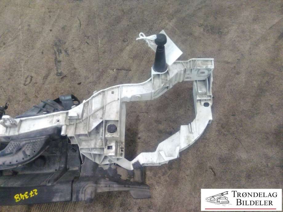 Frontplate til Ford Transit Connect 2013-2018 Type II, Fase 1