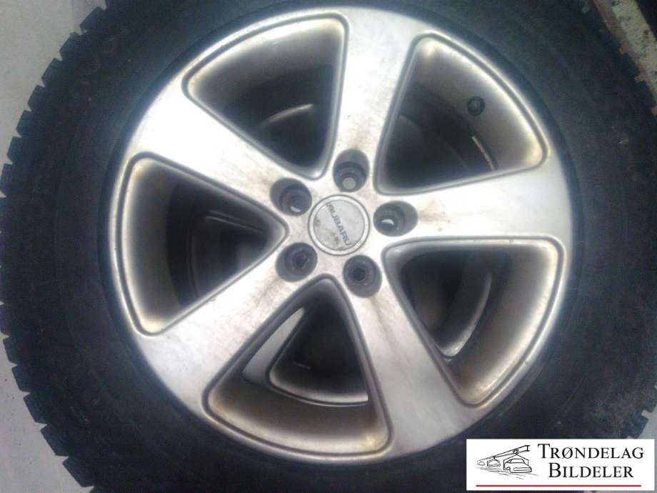 Hjulsett aluminium vinter til Subaru Forester 2005-2008 (Type II, Fase 2) (GISLAVED|215/65R16 5X100 6.5JX16 ET48 CB56.1MM|7 MM MØNSTERDYBDE|PROD: 05-22)