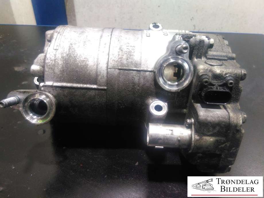 Aircondition kompressor hybrid til Volvo V60 / V60 CC, 2018-->> (Type II)  (P32260523)