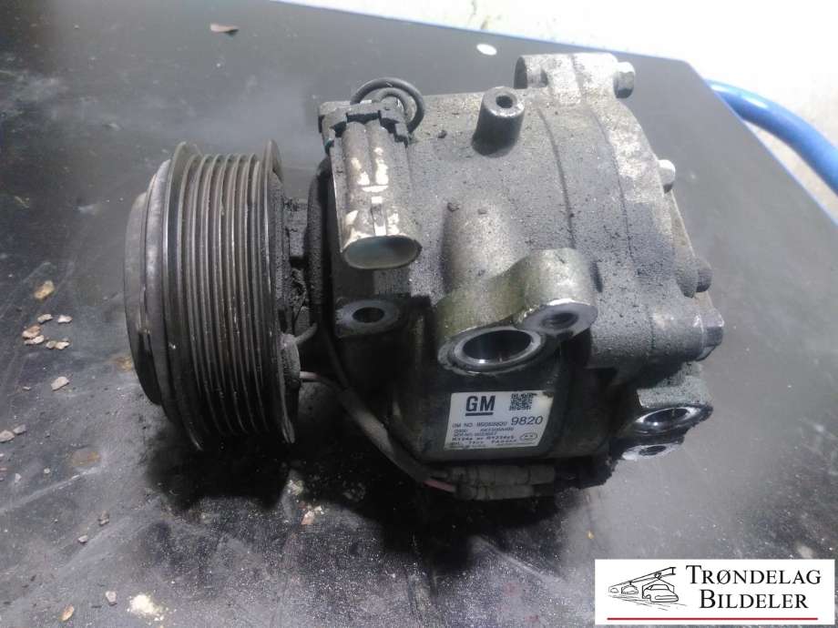Aircondition kompressor til Opel Mokka, 2012-2016 (Type I, Fase 1)  (AKT200A409)