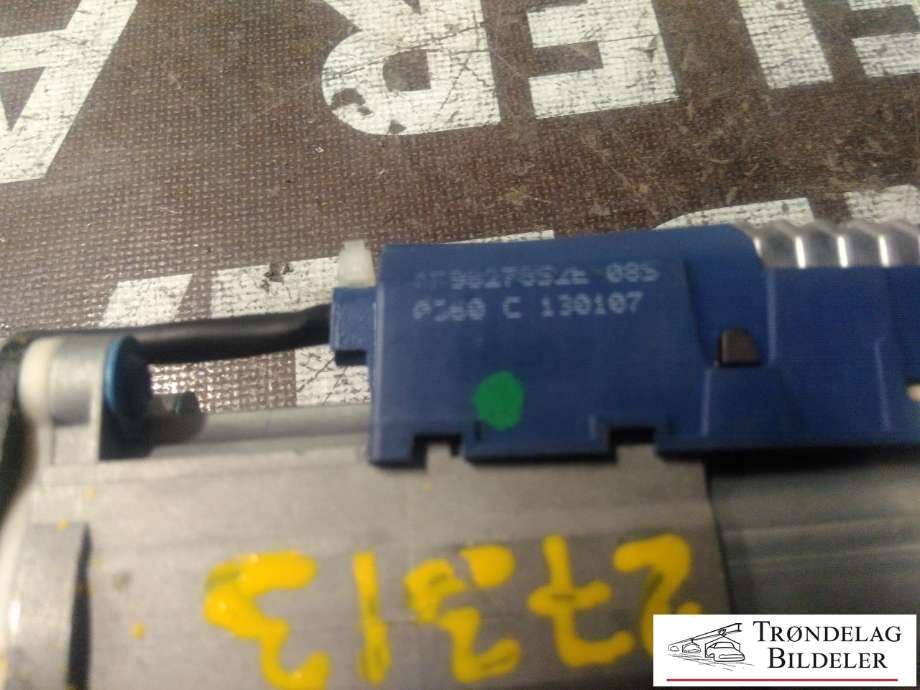 Baklukeåpner motor til Audi A6, Allroad 2006-2008 (Type II, Fase 1) (C6) (C6) (4F9 827 852 E|4F9959946|)