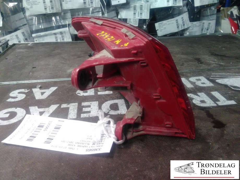 Baklykt høyre ytre til Audi A6, Allroad 2012-2014 (Type III, Fase 1) (C7) (C7) (4G9 945 096 B|)