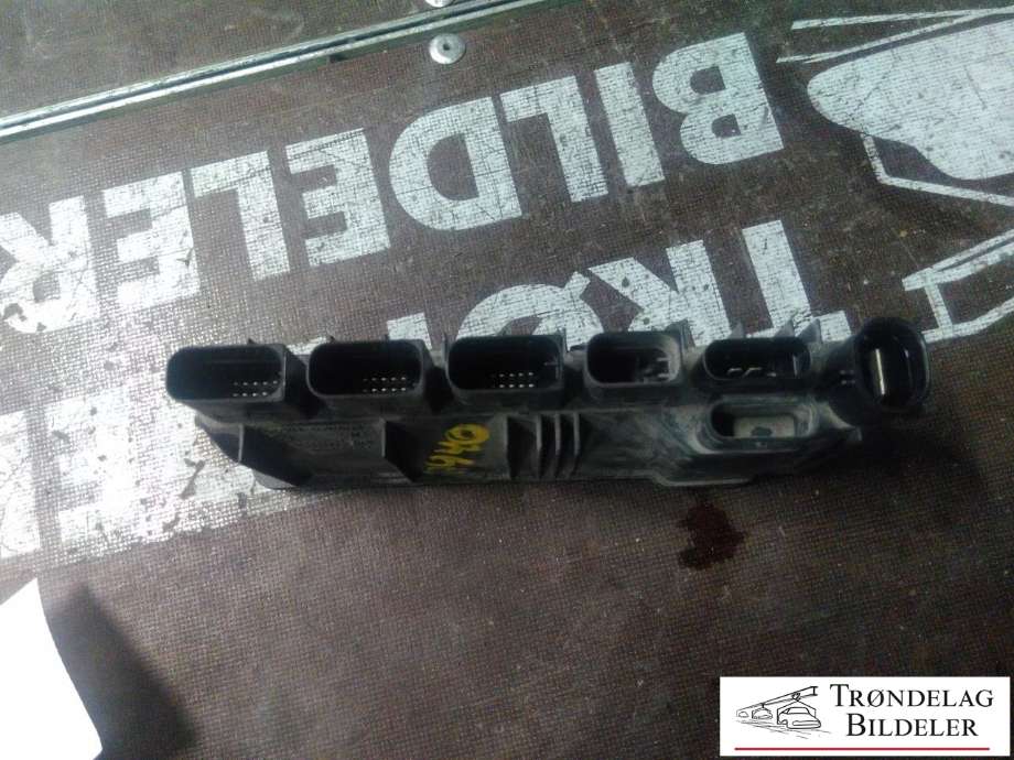 Styreenhet batteri til BMW 3-Serie 2012-2018 (F30/F31/F34) (F30/F31/F34) (BMW|8638551-03|185767 10|)