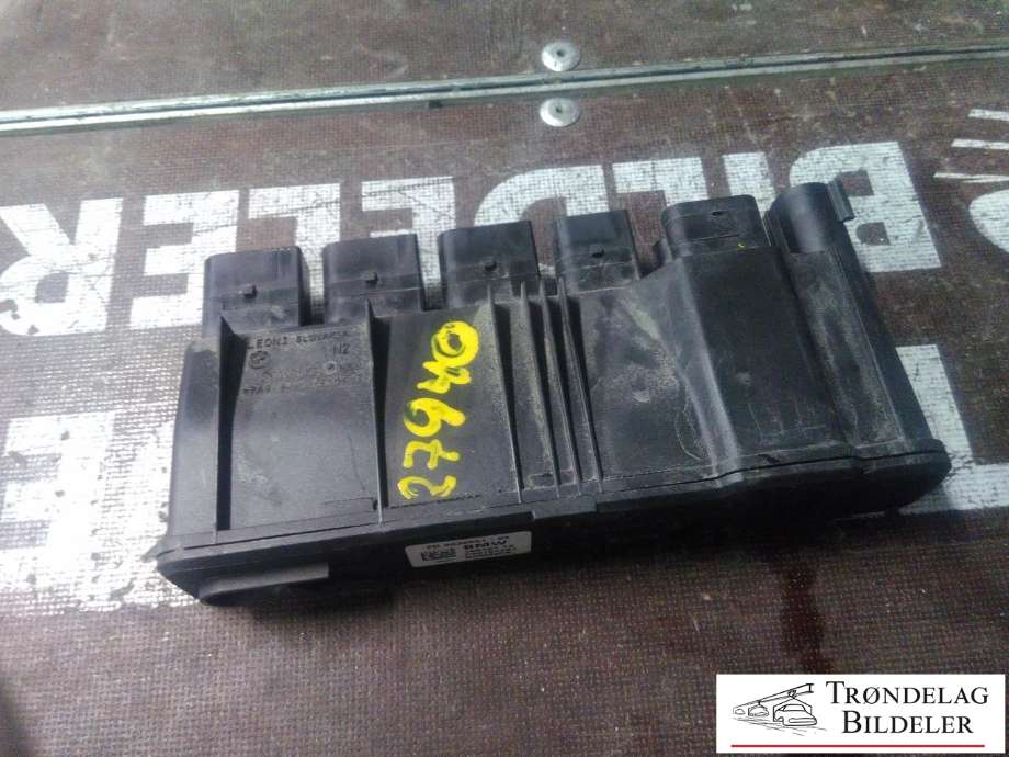 Styreenhet batteri til BMW 3-Serie 2012-2018 (F30/F31/F34) (F30/F31/F34) (BMW|8638551-03|185767 10|)