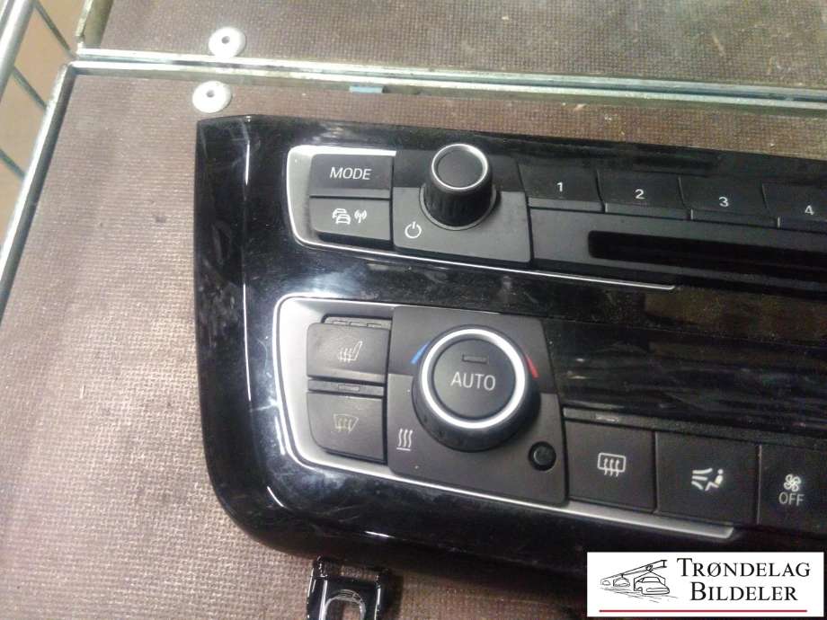 Varmeapparat betjening til BMW 3-Serie 2012-2018 (F30/F31/F34) (F30/F31/F34) (BMW|6411 9363546-02|6131 6814187-01|)