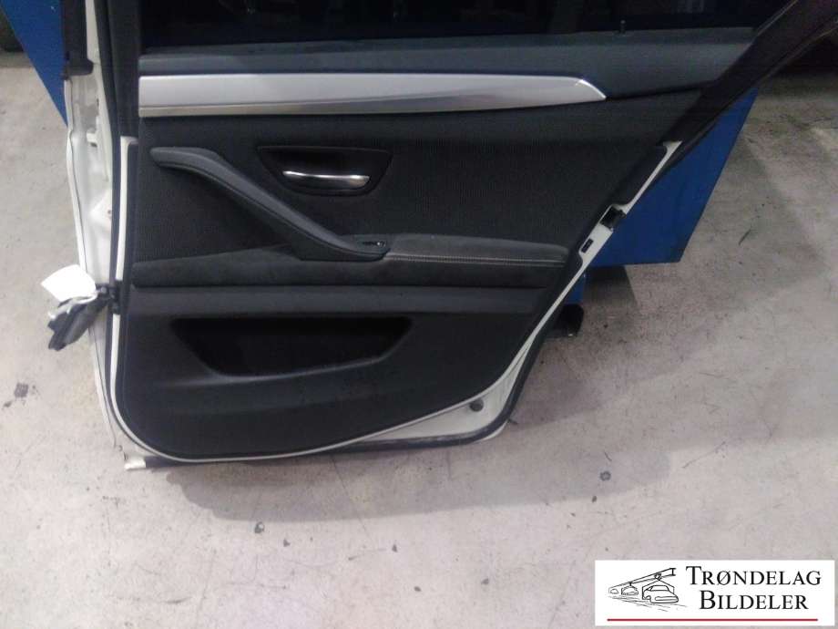 Dør høyre bak til BMW 5-Serie 2010-2017 (F10/F11) (F10/F11) (41 00 9 628 756|)